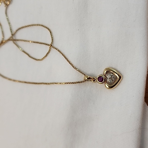 Necklace - Picture 3 of 3